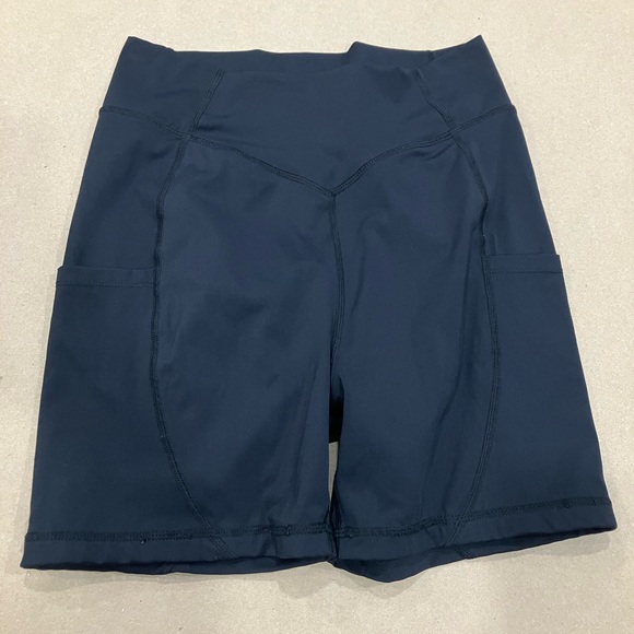 1st Phorm Black 4” Pocket Bike Shorts Size Medium - Picture 1 of 7